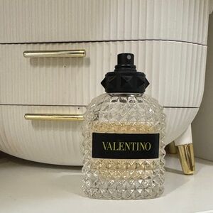 Valentino - Uomo Born in Roma Yellow Dream Eau de Toilette 3.4oz